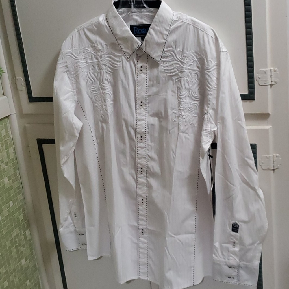 Men's Long Sleeved Button Down Fashion Shirt